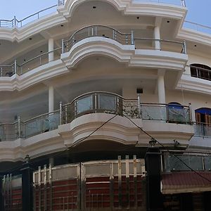 Anita Royal Palace And Lodge
